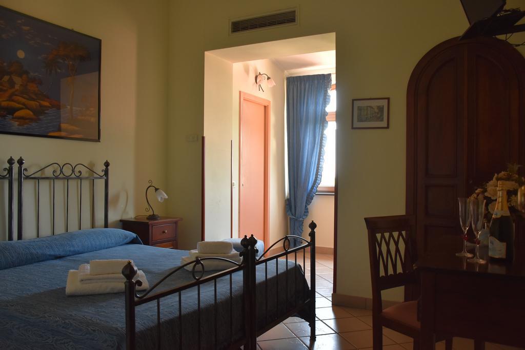 Hotel Risorgimento Аджерола Экстерьер фото